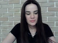 I am a sweet, open and sociable girl who loves to have fun and remember it forever.