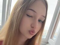 naked camgirl fingering pussy CatherinVolper
