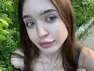 cam girl playing with sextoy ChandraHankin