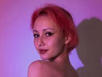 girl webcam ElanaHelfert