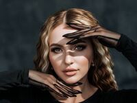 cam girl spreading pussy EvaVibe