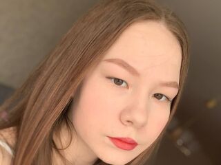 free webcam chatroom EvelinRepaci