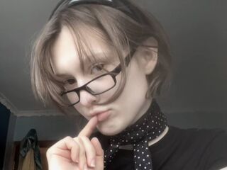 naked camgirl picture MalvinaGreif