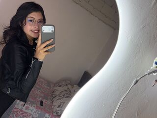camgirl showing tits MiraSterling