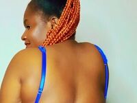 live cam show SelenaTrust
