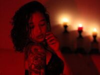 naughty camwhore VickyBelle
