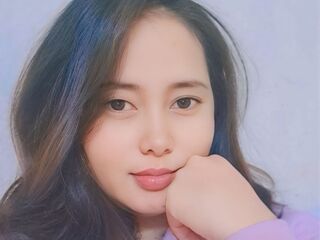 camslut spreading pussy AlmariWilliams