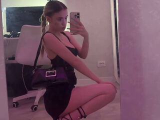 naked girl with cam masturbating AngelesBelfiore