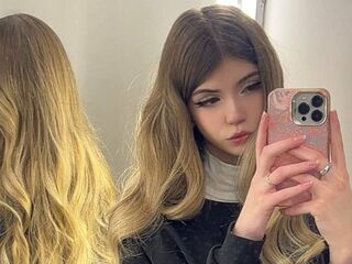 masturbating webcam girl AriJane