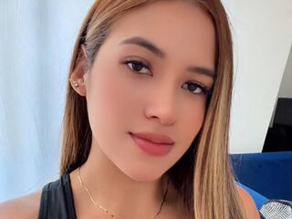 camgirl ArianaBlosom