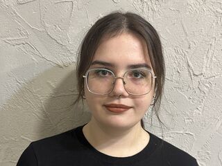 naked webcam girl photo BettyWatkins