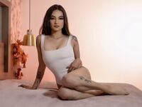 masturbating camgirl BiaCosta