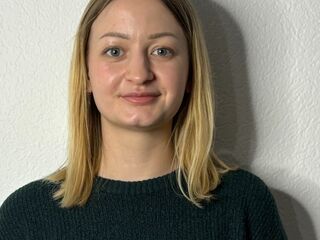 fingering girl chatroom CarmeliaRihner