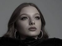 camgirl video chat CreolaScheidler