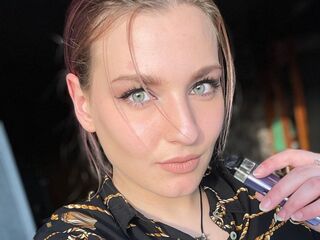 chatrubate cam girl CristaStwell