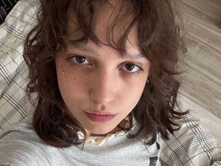 beautiful webcam girl DeannDepsky