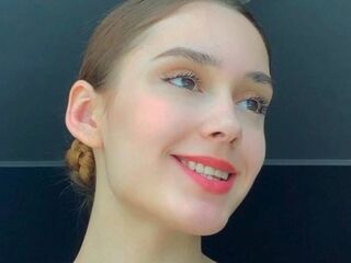 striptease cam DeannePlecker