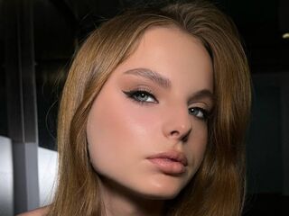 sex web cam chat room DoraWilliams