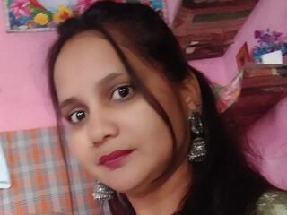 naked girl with cam fingering EmiliaWalker