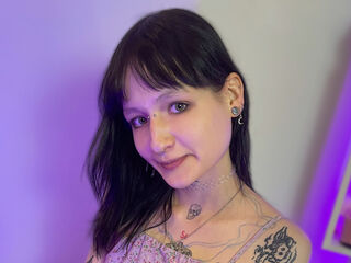 live webcam model EsterNocturne