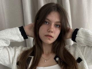 fingering webcamgirl EuraBorrayo