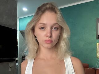 bedroom live cam EveMorrison