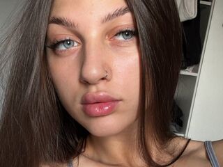 nude webcam girl FionaHey
