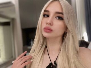 cam girl masturbating HildaGeer