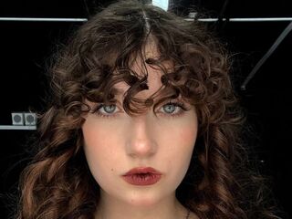 camgirl playing with sextoy IngeHosterman