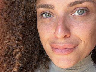 fingering camwhore IvanaRoss