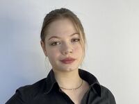 kinky cam JanuaryBuswell