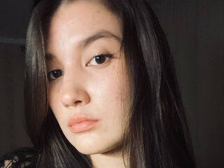 cam girl fingering pussy KandisKuy