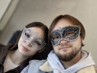 camwhore shaving pussy KittyStorm