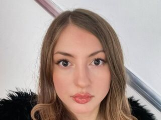 kinky cam photo KyraKur