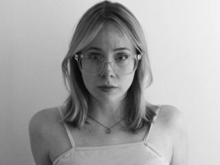 hot cam play LanaAmster