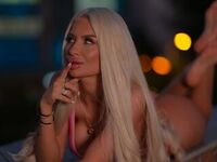 hot webcam slut LaraBrynn