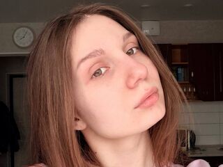 camgirl spreading pussy LaraVenn