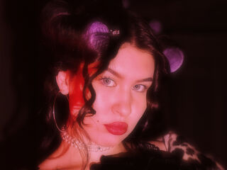 webcam babe chat room LarondaSuitt