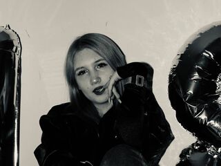 striptease LatishaWolfenden