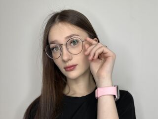 sexwebcam LatriciaSuet