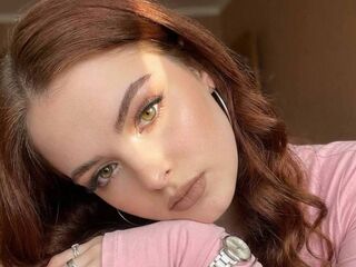 camslut webcam video LeoKluge