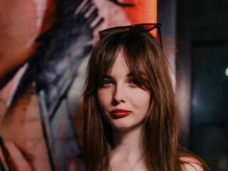 fingering cam girl LisaDrake