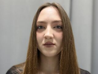 free chat LisanBrown