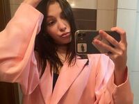 hot cam girl fingering pussy LucileVerlin
