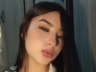 webcam girl chat room MadelynFabbro