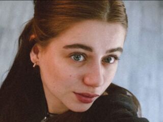 cam whore livesex MarielaNemec