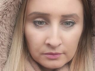cam girl photo MaryEma