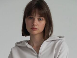 naughty camgirl photo MarylouHaws