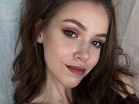 live cam show MeleeEva