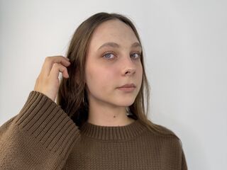 fingering camgirl video MelvinaLynch